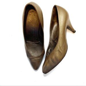 Bruno Magli Gold Tone Pumps Career Work Heels